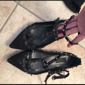 Valentino Noir Rockstud Crystal-covered Flats!!